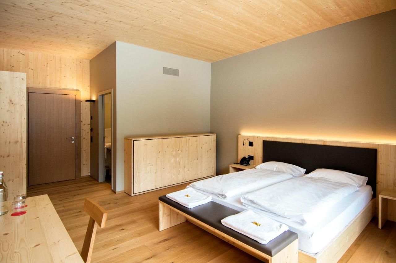 Hotel Campra Alpine & 3*