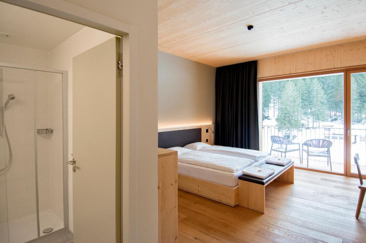 Campra Alpine & Olivone